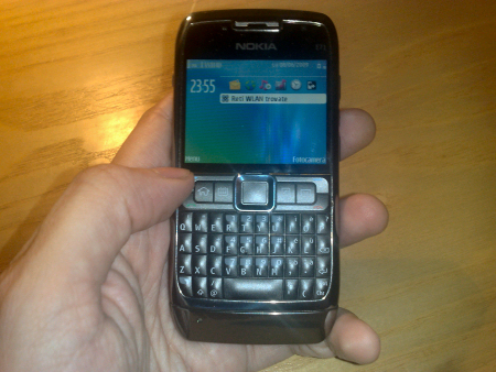 Nokia E71