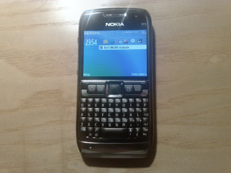 Nokia E71