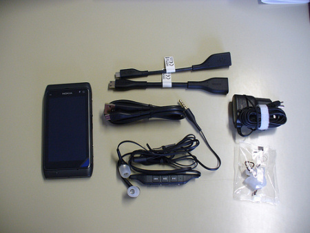 Nokia N8, l'unboxing