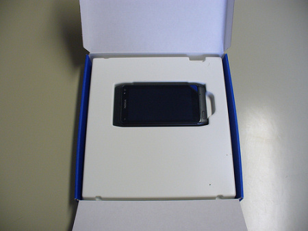 Nokia N8, l'unboxing